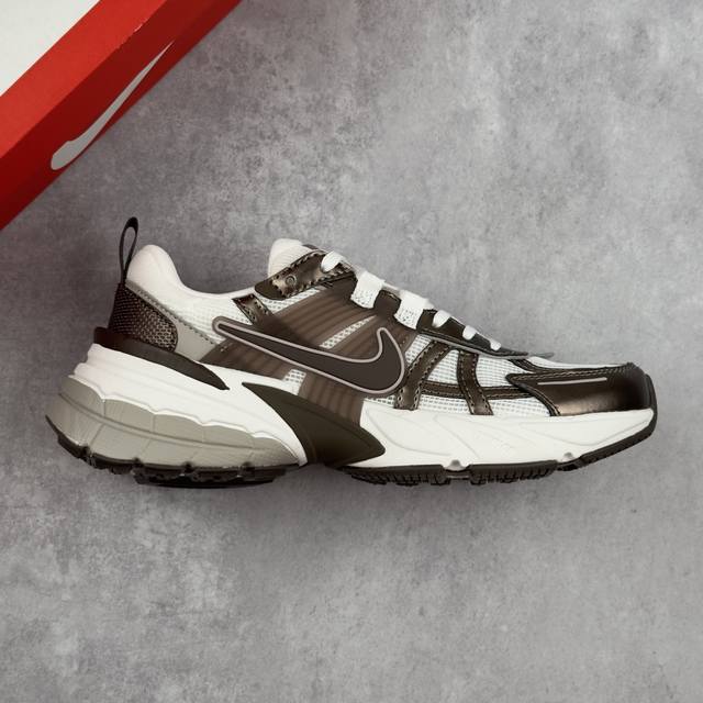 Local core private company-level W Nike V2K Run retro single product retro daddy