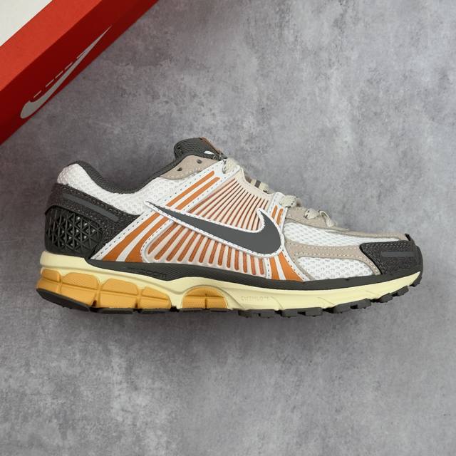 Local Core Private Nike Zoom Vomero 5 Retro Item Classic Retro Trendy Sports Sho