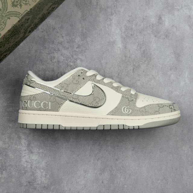 Local core private Nike Sb Dunk Low X Gucci Gucci joint-gray and white denim low