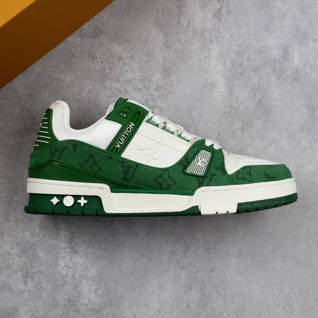 Local core private Cost-effective version Lv Louis Vuitton Louis Vuitton Trainer