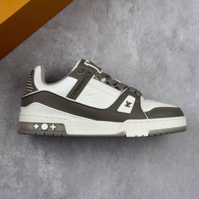 Local core private Cost-effective version Lv Louis Vuitton Louis Vuitton Trainer