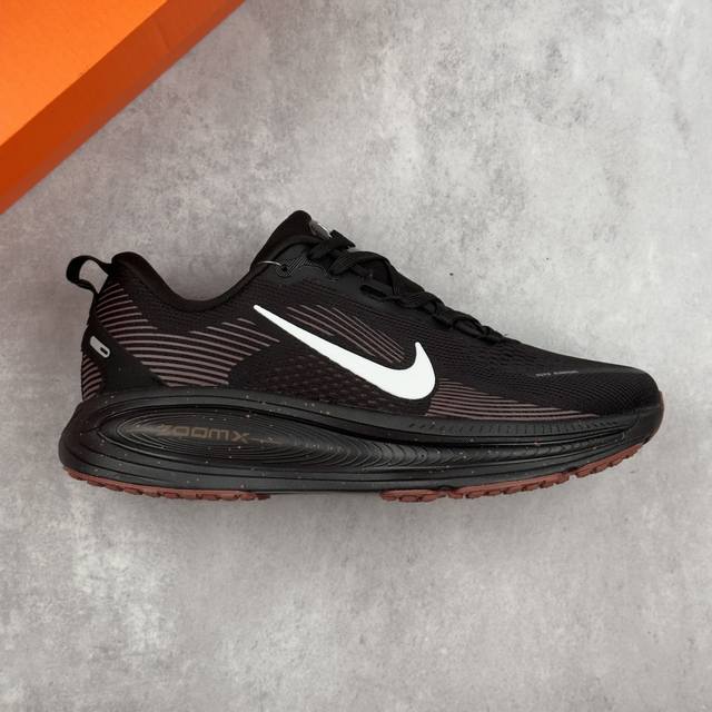 Local core private company-level Nike Vomero 18 Nike comfortable shock-absorbing