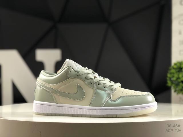 genuine label with half size Nike Jordan Air Jordan 1 Low Aj1 low-top series ba
