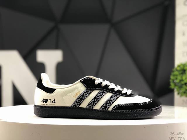 Adidas Samba Og classic shoe Adidas's classic Samba Og from nearly 70 years. Th