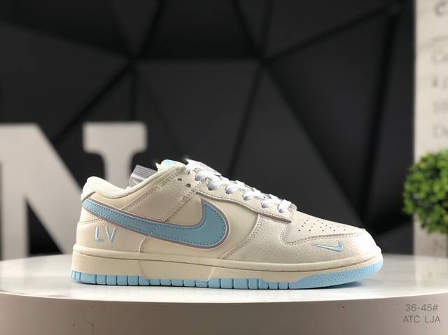 Company-level Nike Dunk Low with half size This model advocates breaking the tr