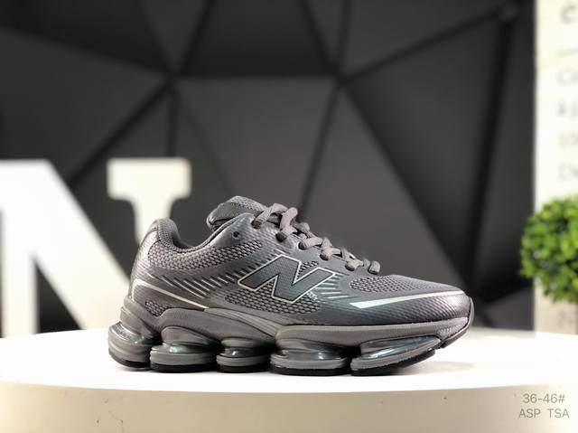 1890056FFF # New Balance Nb U 0 sports running shoes. This classic shoe is re-en