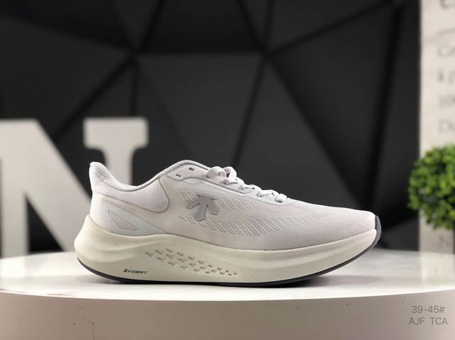 Descente Descente lightweight cushioning breathable shoes fashion casual sports