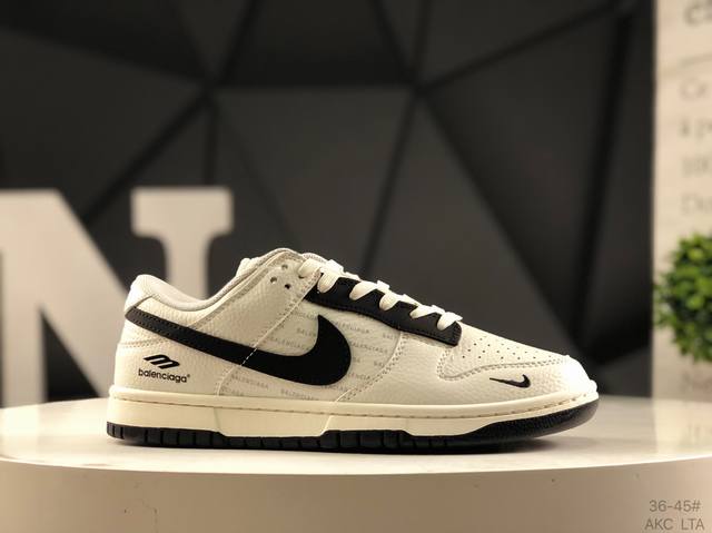 Overseas hit limited sale! High-end customized Nike Sb Dunk Low "Balenciaga joi