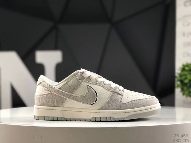 Overseas hit limited sale! High-end custom Nike Sb Dunk Low High-end custom low