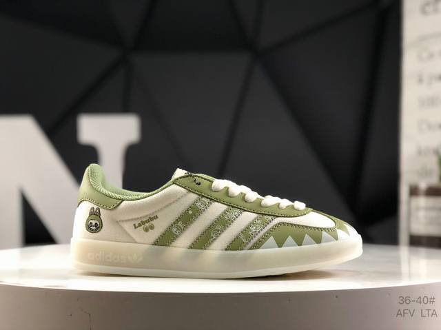 Corporate-grade with half-size Adidas Samba Og classic shoe Adidas's classic Sa