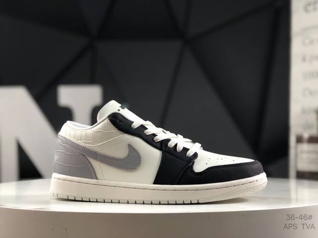 Nike Air Jordan 1 Aj1 Qiao Yi mid-top casual sneakers synchronized with the off