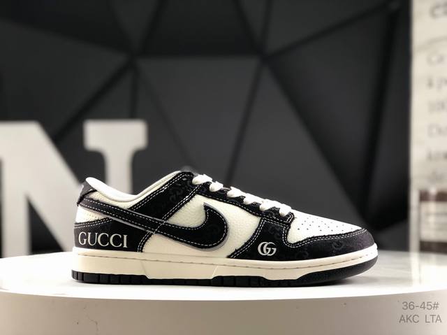 Overseas hit limited sale! High-end custom Nike Sb Dunk Low High-end custom low