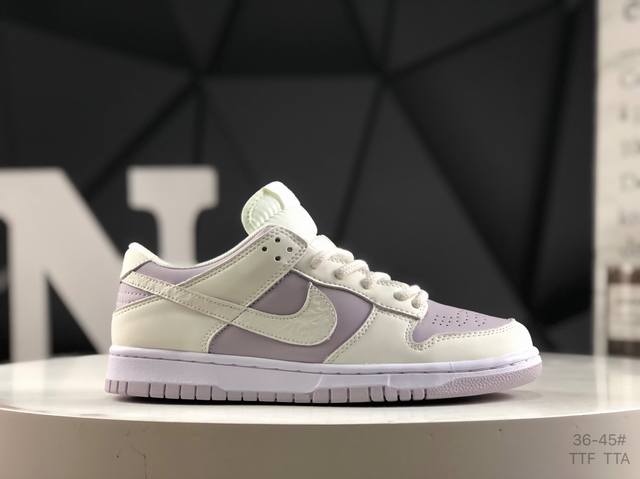 Nike Dunk Low Floral Embossed This model is designed with simple and generous s