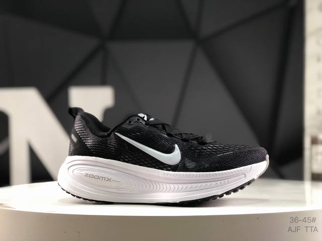 real label with half size Nike Vomero 18 Nike comfortable shock-absorbing and n