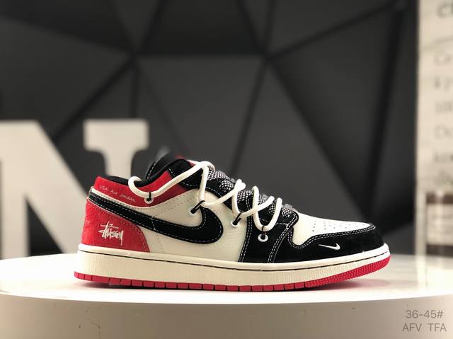 Nike Air Jordan 1 Low This model advocates breaking the limitations of traditio