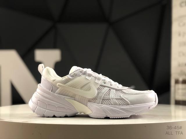 Nike V2K Run running shoes, retro style, mesh breathable sports shoes, gray and