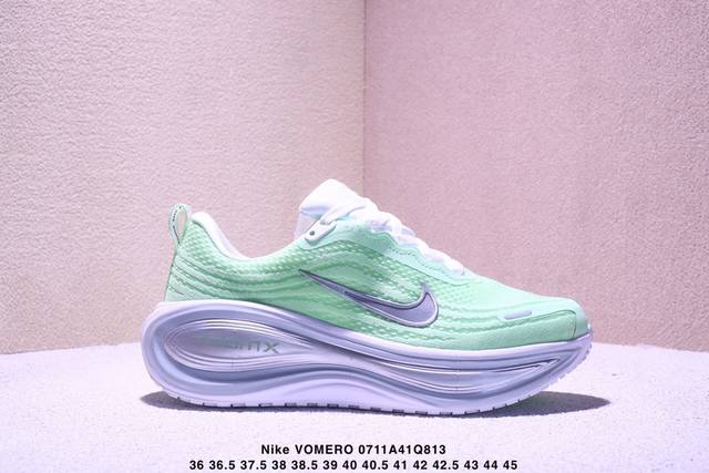 Corporate-level Nike Vomero Plus Nike comfortable shock-absorbing and non-slip