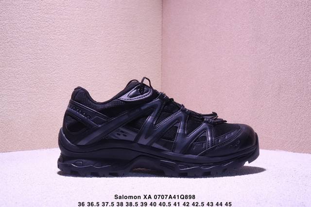 Corporate-level Salomon Xa Pro 3D outdoor trail running shoes adopt Sensifit fi