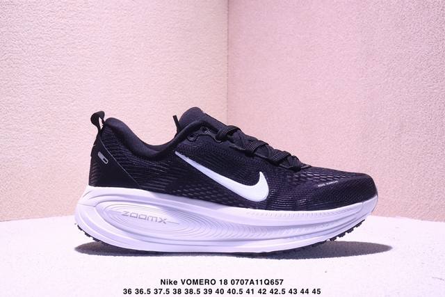 True half size Nike Vomero 18 comfortable shock-absorbing and non-slip low-top