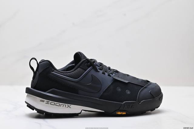 Company-level Sacai X Nike Zegamadome joint shoes The whole pair of shoes uses