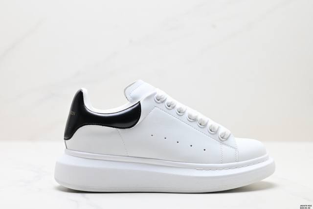Special offer Italian luxury brand Alexander Mcqueen Sole Leather Sneakers low-t