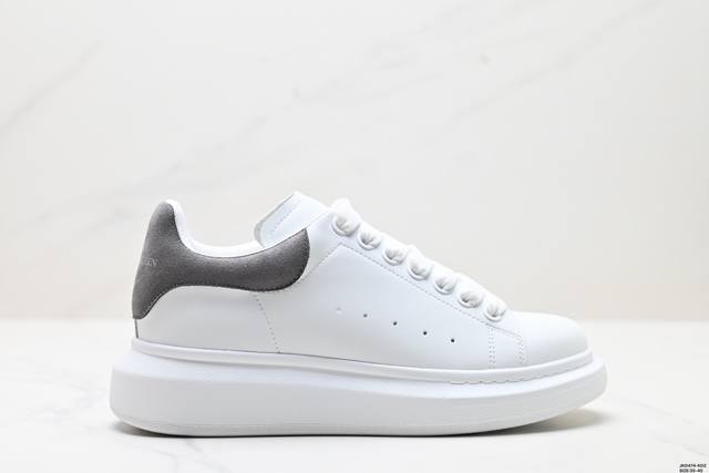 Special offer Italian luxury brand Alexander Mcqueen Sole Leather Sneakers low-t