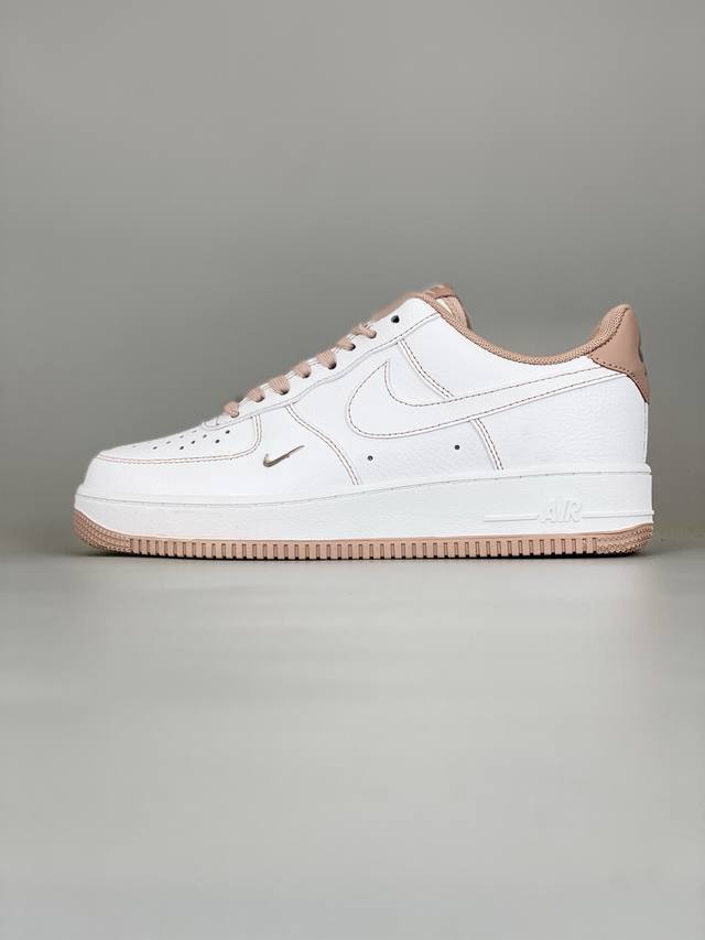 Nike Air Force 1 Low white powder stitching small hook Air Force One low-top spo