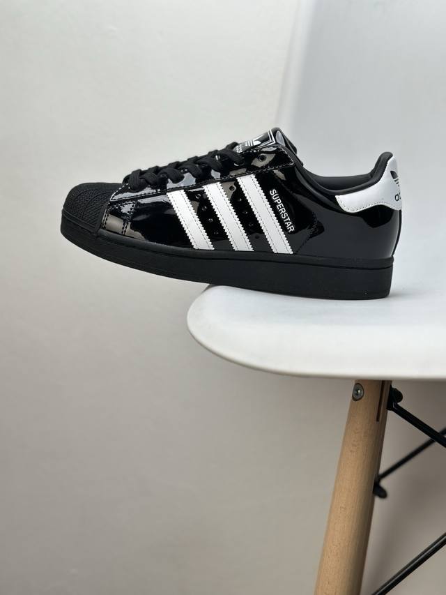 1892156FFF #New product" uses patent leather cowhide upper material #Improved fu