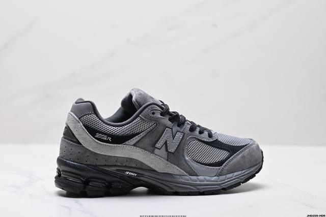 Company-level New Balance 2002R retro item Popular retro shoe model New Balance