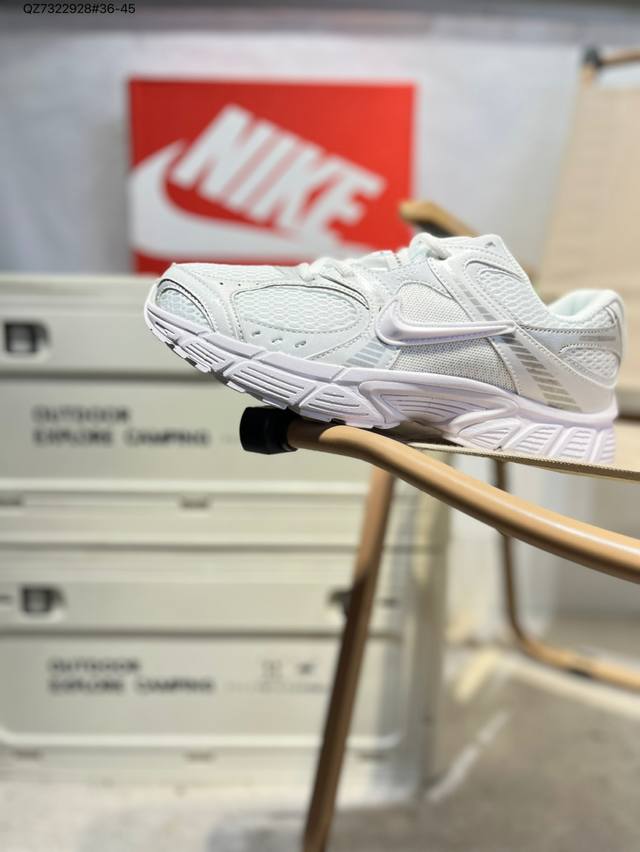 Nike V5 Rnr Comfortable and versatile Non-slip and wear-resistant low-top runnin