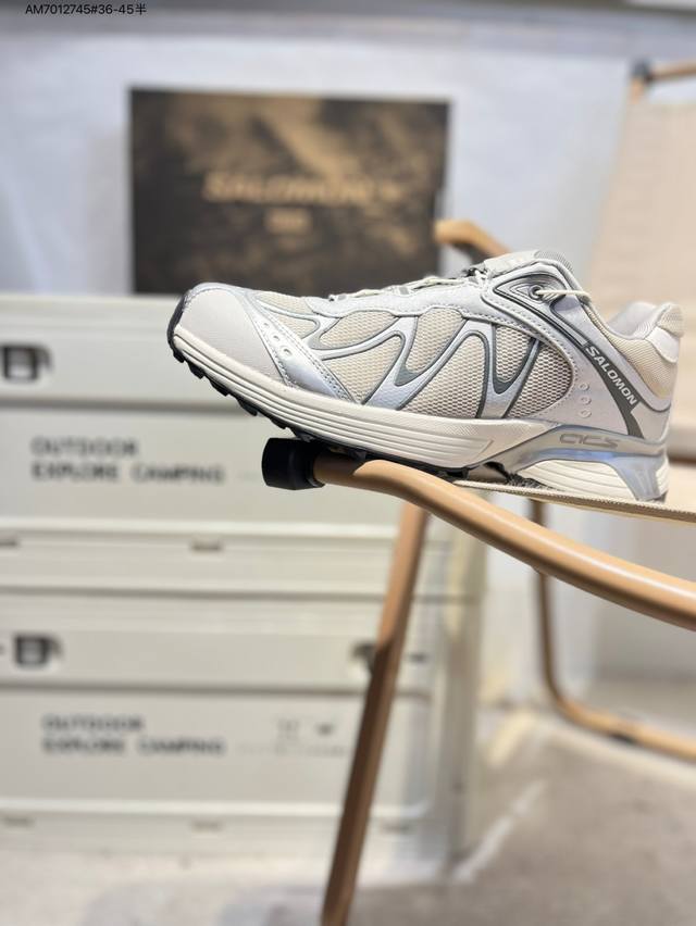 Salomon Xt-Whisper is a stylish, comfortable, shock-absorbing, non-slip and wear