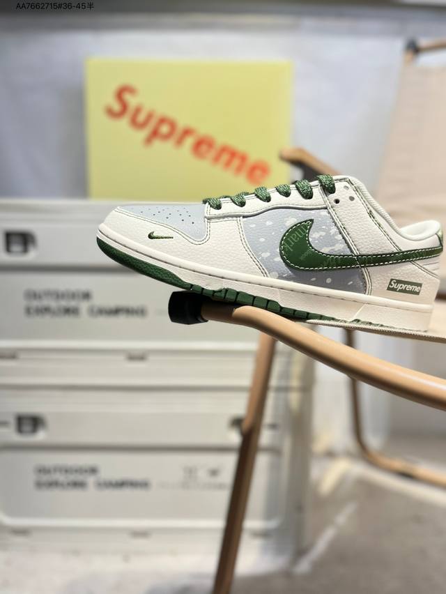 Supreme X Nike Sb Dunk Low Produced by a big factory Highly recommended New colo