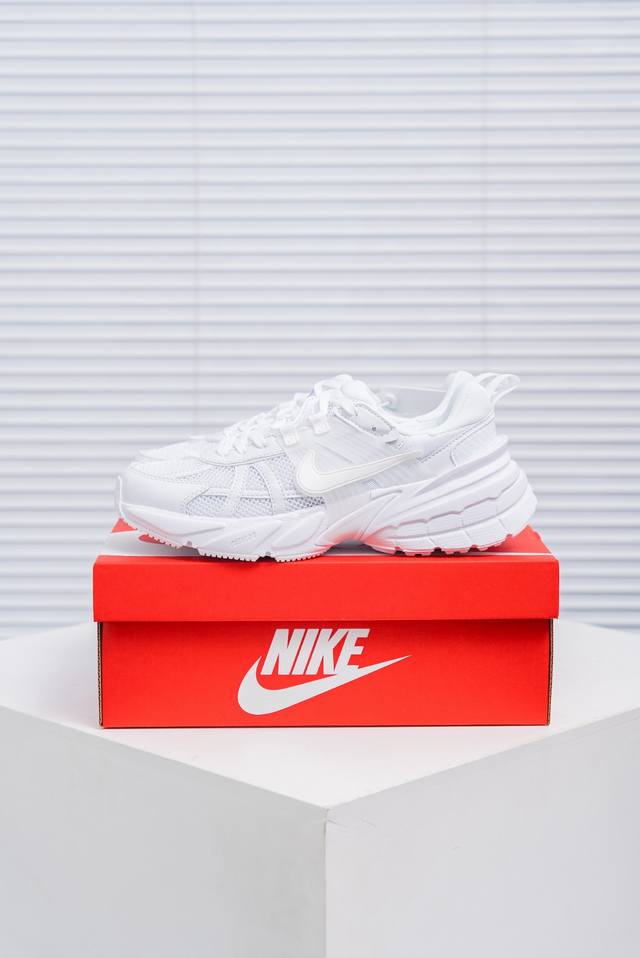 Core Private Nike V2K Run shock-absorbing and non-slip retro low-top running sho