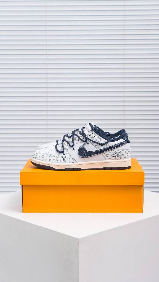 Core Private Nike Dunk full set of original lasts and original molds to create a