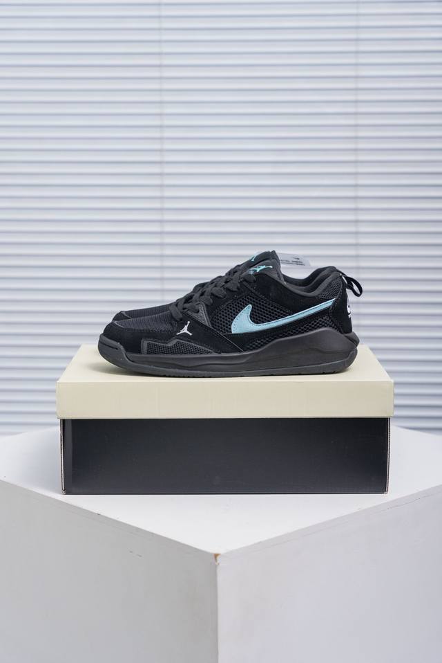Core Private Nike Men's and Women's Shoes Wmns Jordan Cmft Era Sports Training B