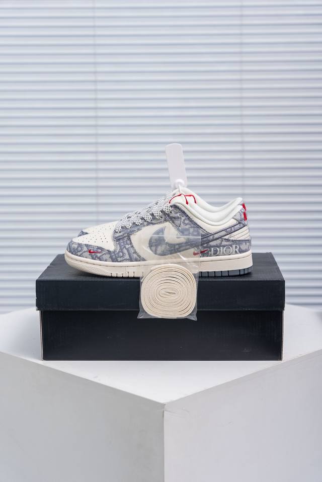 Core Private Nike Dunk full set of original lasts and original molds to create a