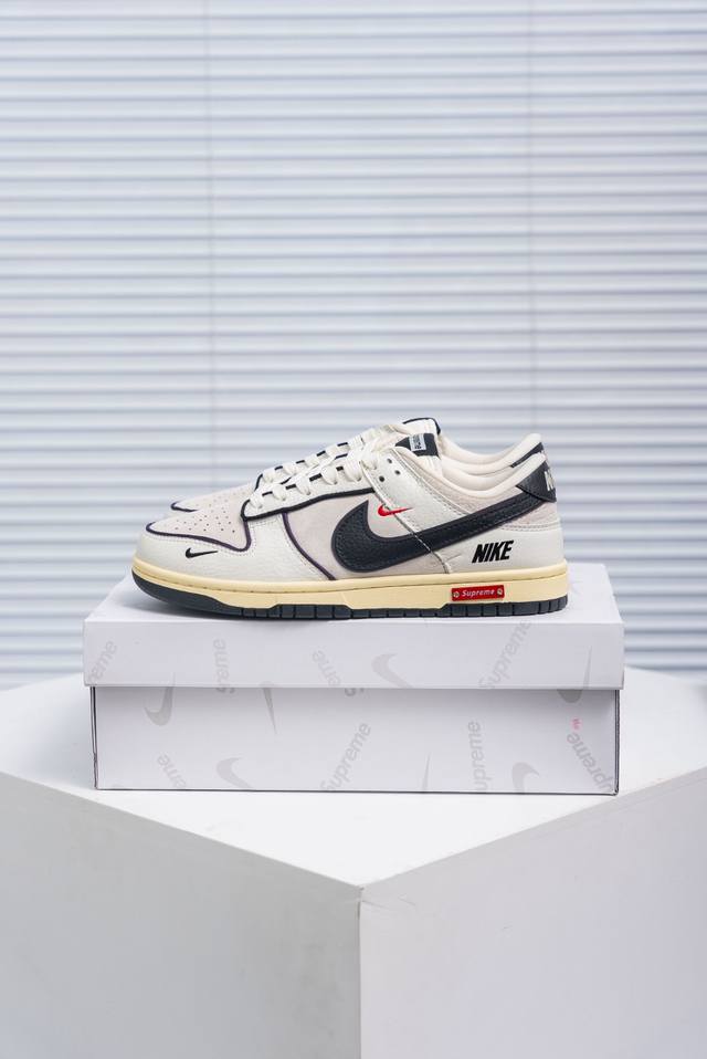Core Private Nike Dunk full set of original lasts and original molds to create a