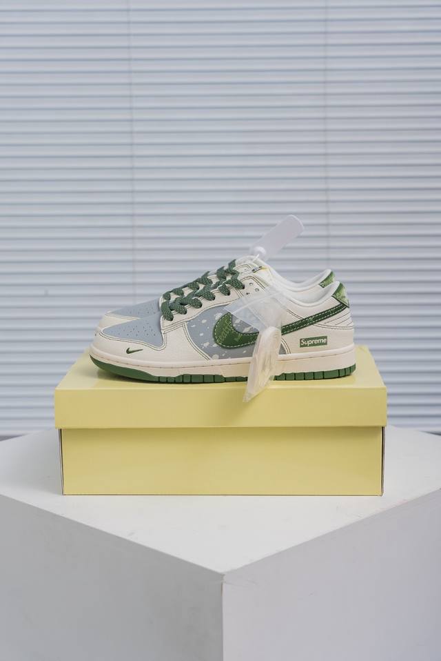 Core Private Nike Dunk full set of original lasts and original molds to create a