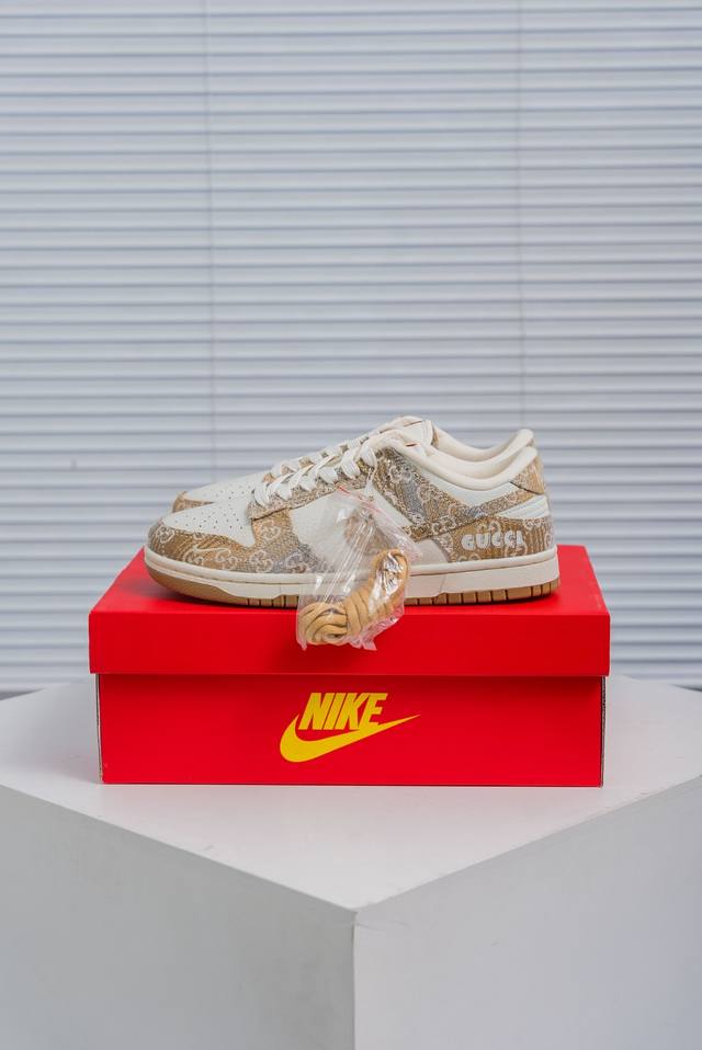 Core Private Nike Dunk full set of original lasts and original molds to create