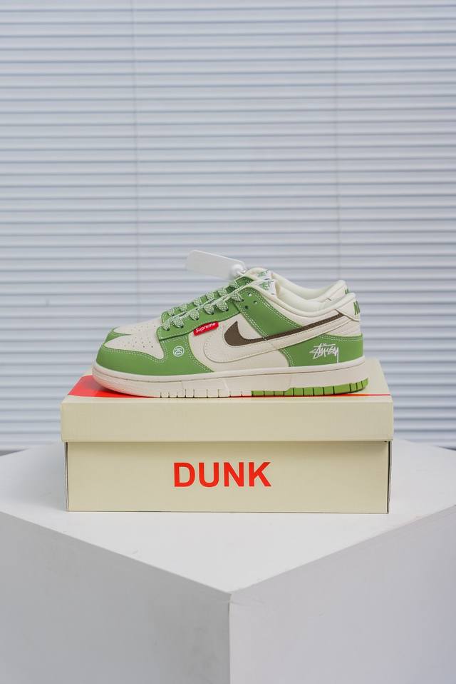 Core Private Nike Dunk full set of original lasts and original molds to create a