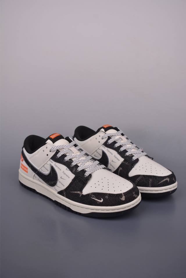 Nike Sb Dunk Low Supreme joint Pure original factory product Highly recommended