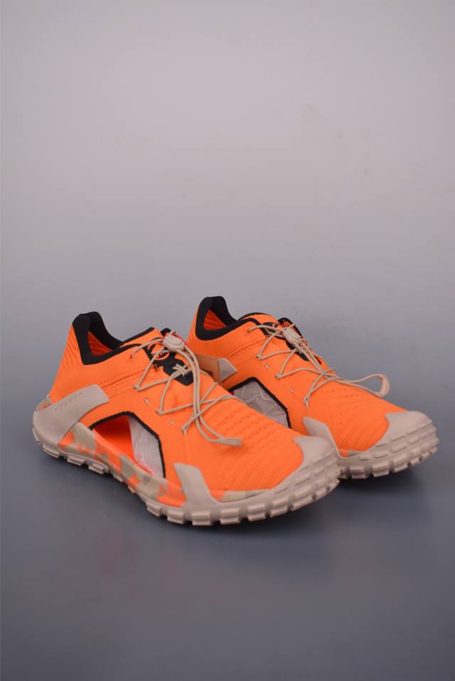 Mammut Hueco Knit Ii Outdoor functional shoes and hiking shoes are actually shot