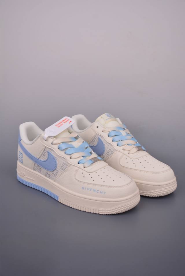 Nike Air Force 1 Low Givenchy co-branded Original last and original cardboard to