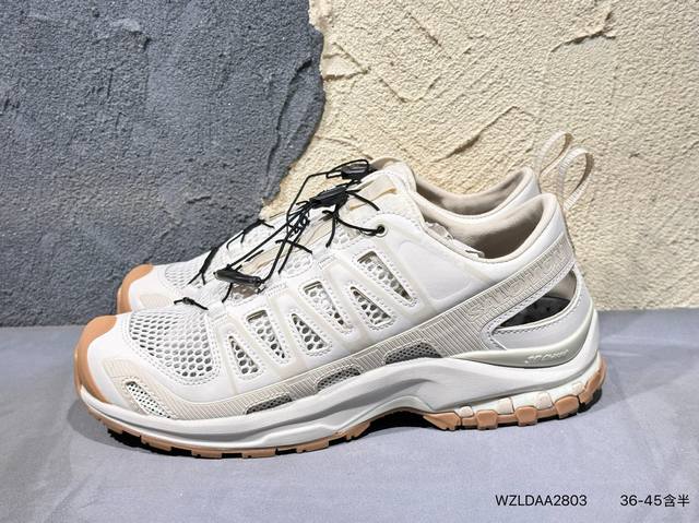 New product release photos The upper of the Salomon Xa Pro 3D Suede is made of