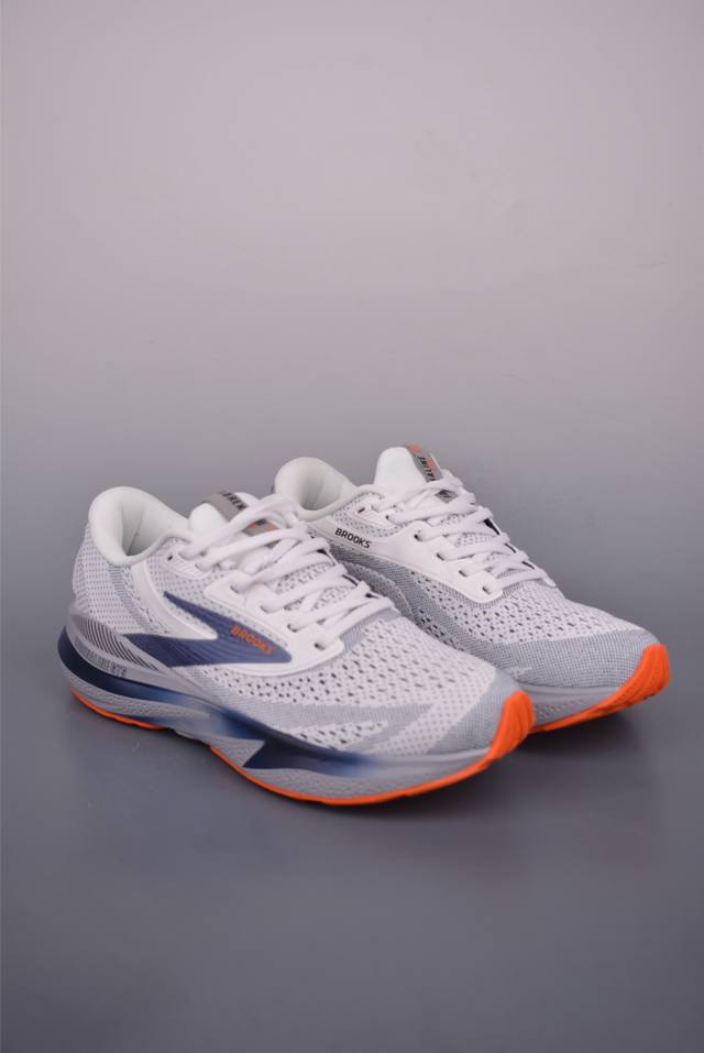 Brooks Adrenaline Gts 24 super elastic and lightweight running shoes real shot f