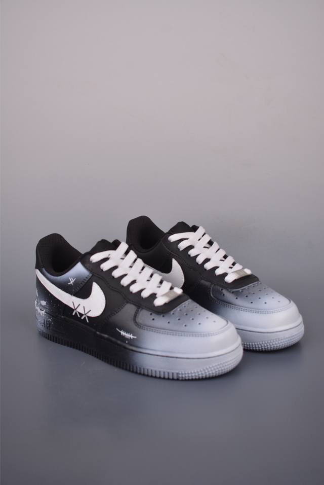 Nike Air Force 1 Low hand-painted graffiti Original last and original cardboard