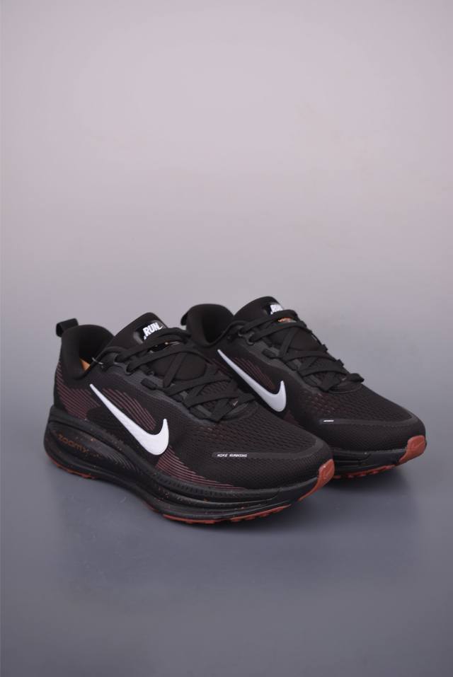 Nike Air Zoom Vomero 18 New technology advance original shoe development sports