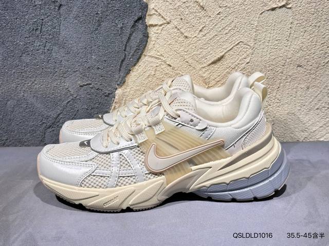 Nike V2K Runtekk gray and white shock-absorbing and non-slip retro low-top runni