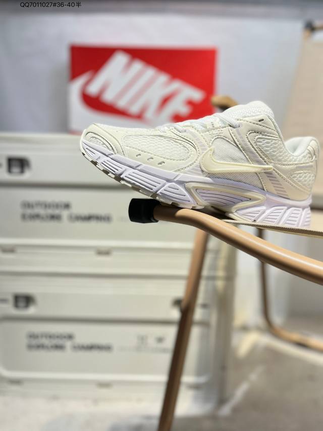 Nike V5 Rnr Comfortable and versatile, non-slip and wear-resistant low-top runni
