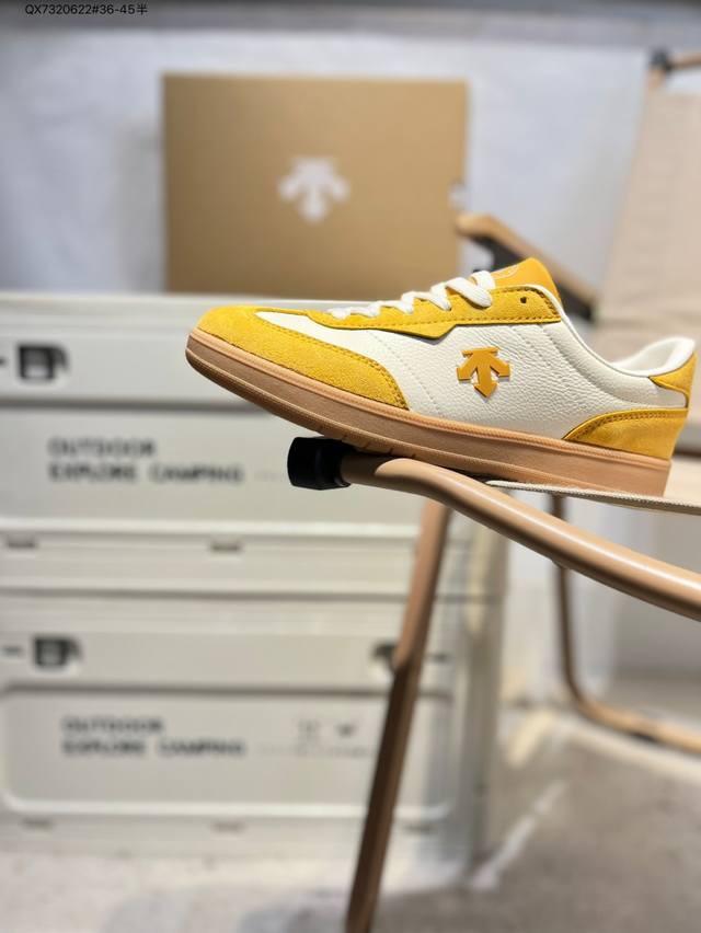 Descente Court Sb Best quality on the market Differentiate between market versio